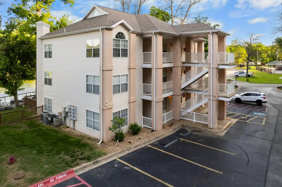 77 Anglers Pointe #Apt 4, Branson, MO 65616 - #3