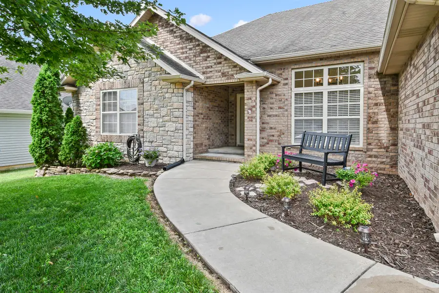 285 Steury Road, Springfield, MO 65809 - #2