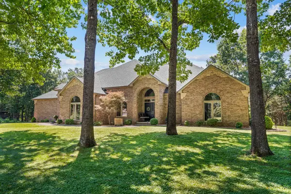 53 Holly Lane, Branson West, MO 65737