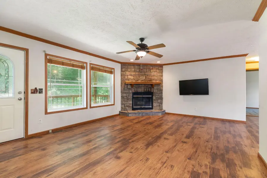 4000 Victor Church Road, Branson, MO 65616 - #3