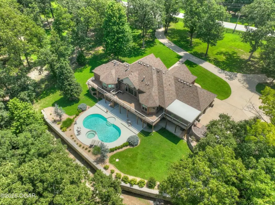 4550 Goldfinch Road, Joplin, MO 64804 - #2