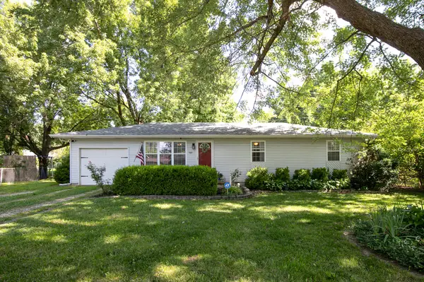 727 W Hughs Street, Bolivar, MO 65613
