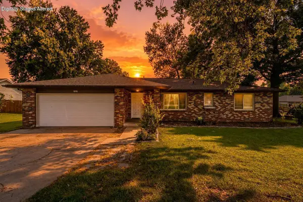6946 W Lone Oak Street, Springfield, MO 65803