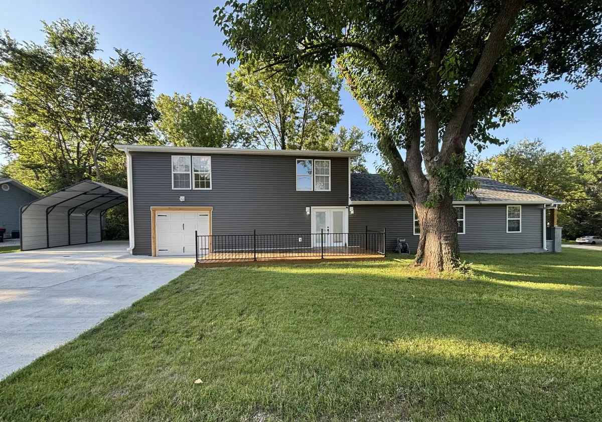2805 N Grant Avenue, Springfield, MO 65803 - #1