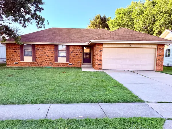 1141 E Cambridge Street, Springfield, MO 65807