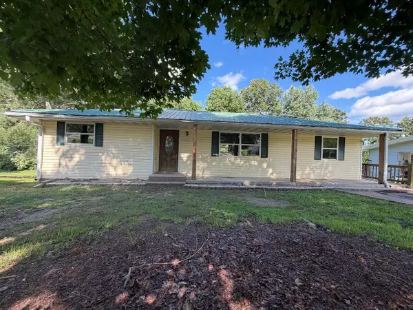 7292 Sunset Street, Birch Tree, MO 65438