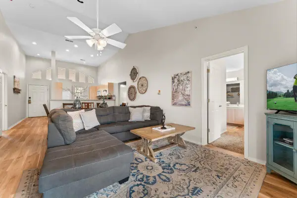 500 Spring Creek Court # 2-8, Branson, MO 65616
