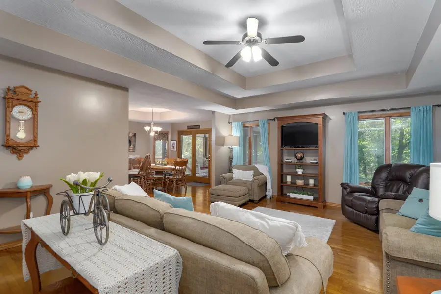 264 W Farm Road 82, Springfield, MO 65803 - #2