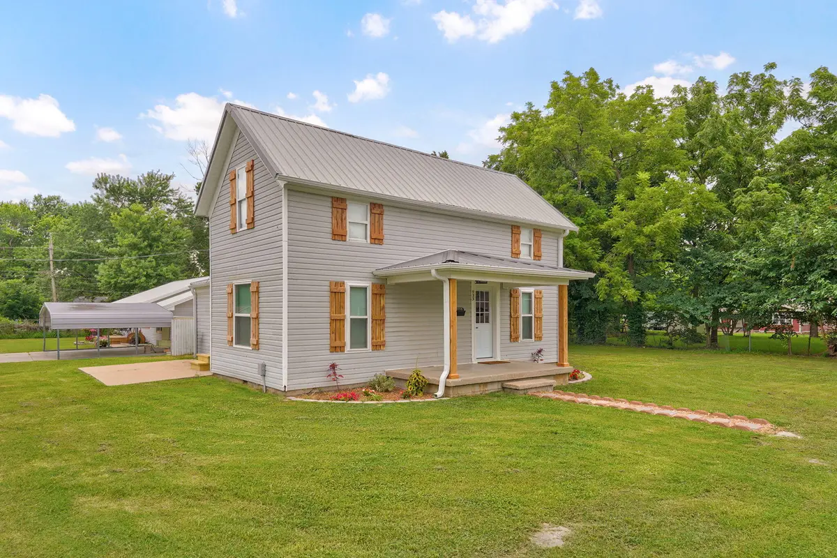 933 S Rinker Avenue, Aurora, MO 65605 - #1