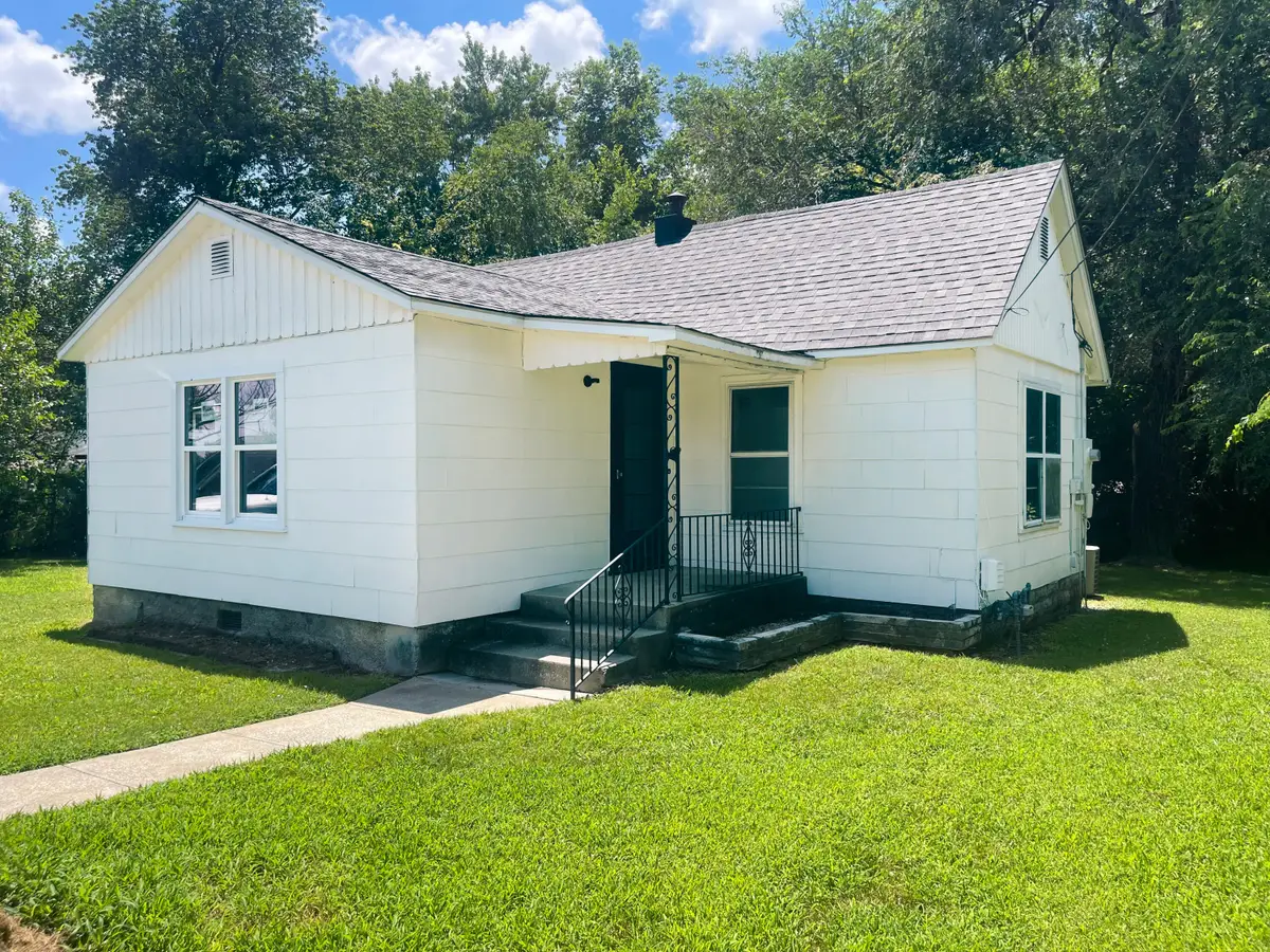 200 S Depot Street, Diamond, MO 64840 - #1