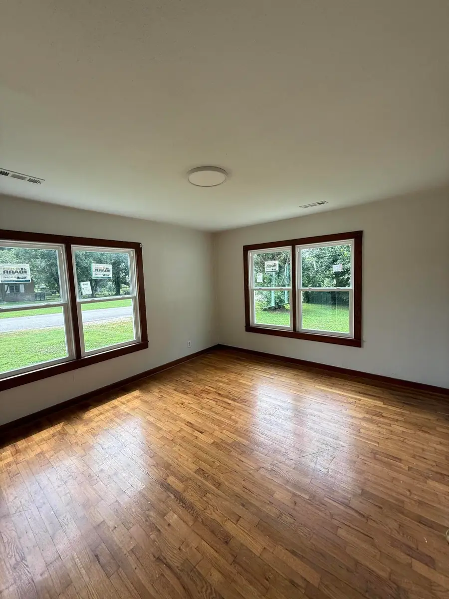 200 S Depot Street, Diamond, MO 64840 - #3