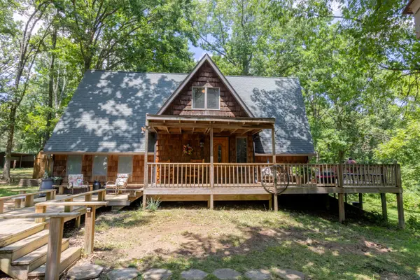 3948 N Valley Oak Lane, Strafford, MO 65757