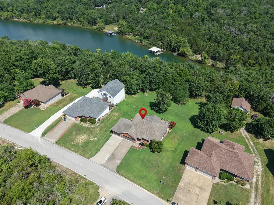 465 Uniqueville Lane, Reeds Spring, MO 65737 - #3