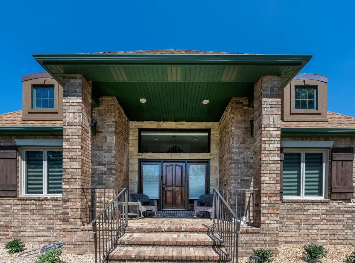 803 E Carleton Street, Springfield, MO 65810 - #1