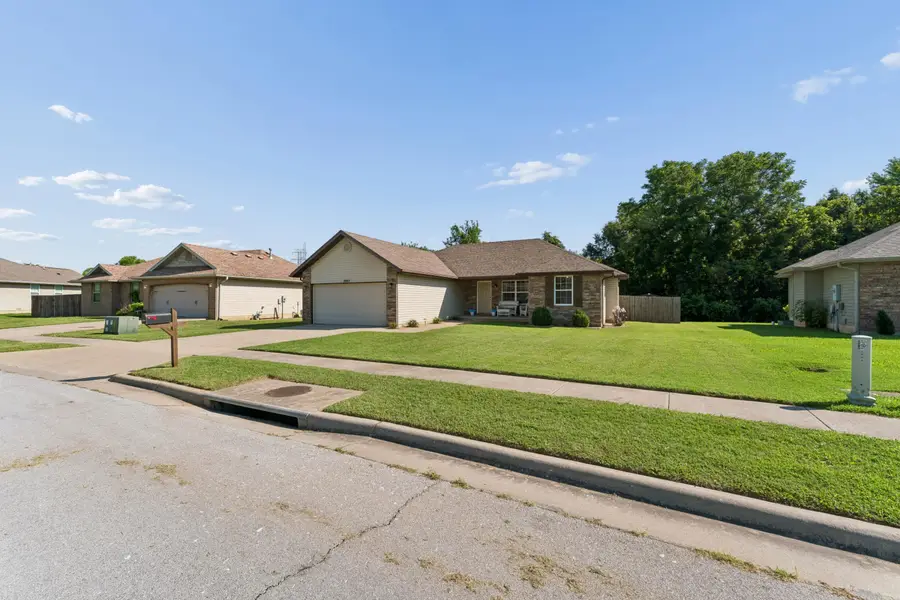 2867 W Setting Sun Drive, Springfield, MO 65807 - #3