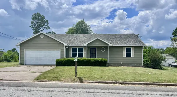 1010 Rex Avenue, Joplin, MO 64801