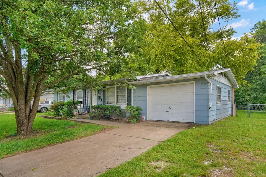 502 S Nolting Avenue, Springfield, MO 65802 - #2