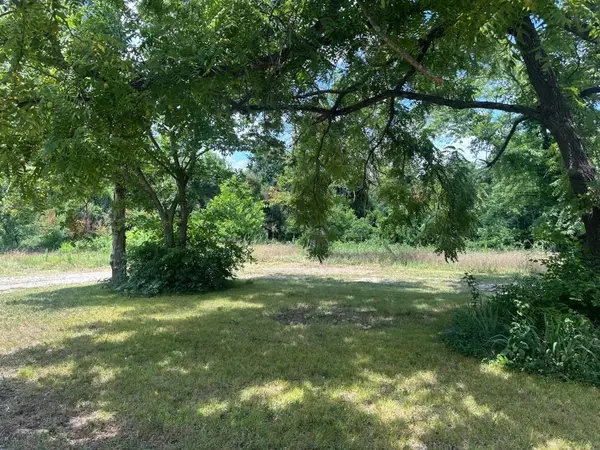 2415 W 1st Street, Joplin, MO 64801