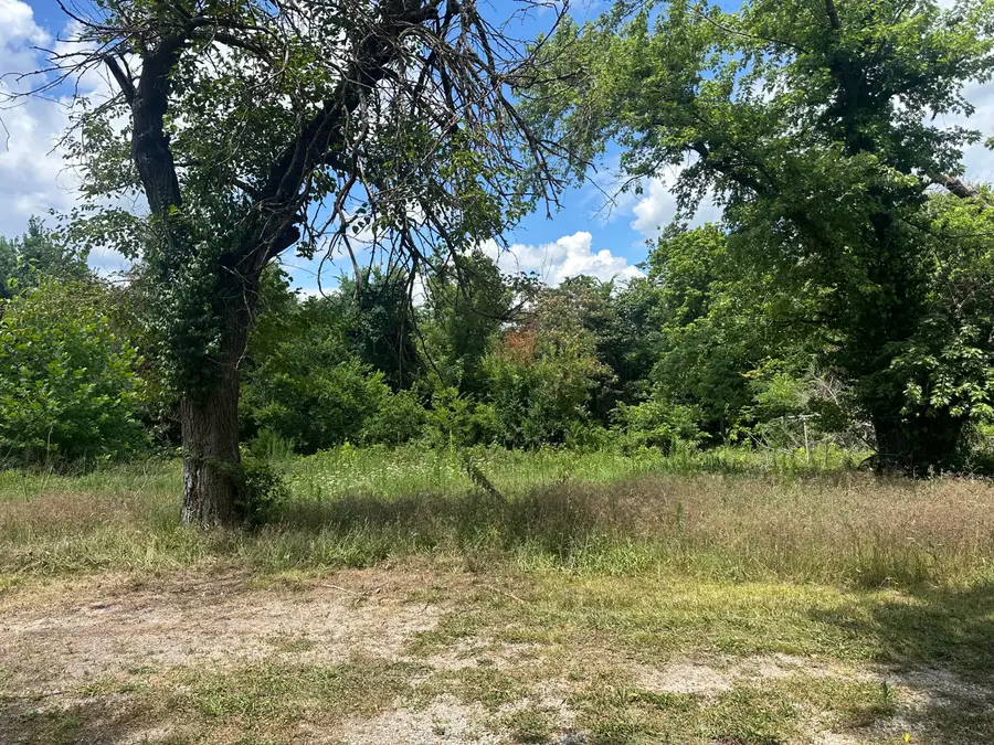 2415 W 1st Street, Joplin, MO 64801 - #2
