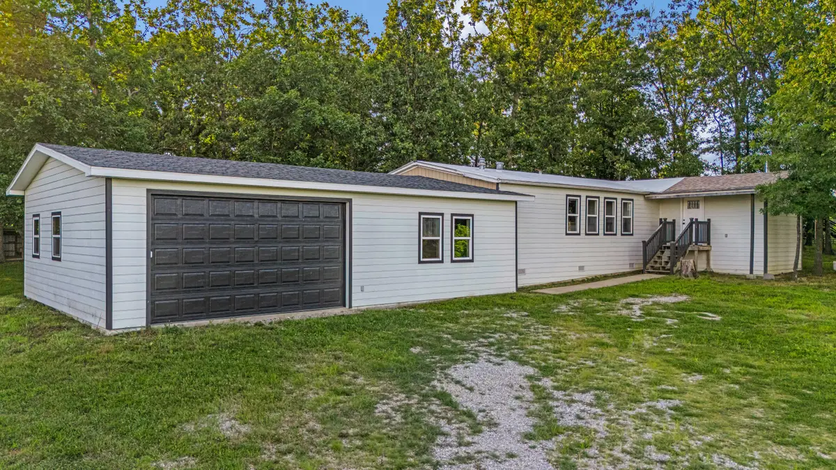 4717 Private Road 5127, Willow Springs, MO 65793 - #1