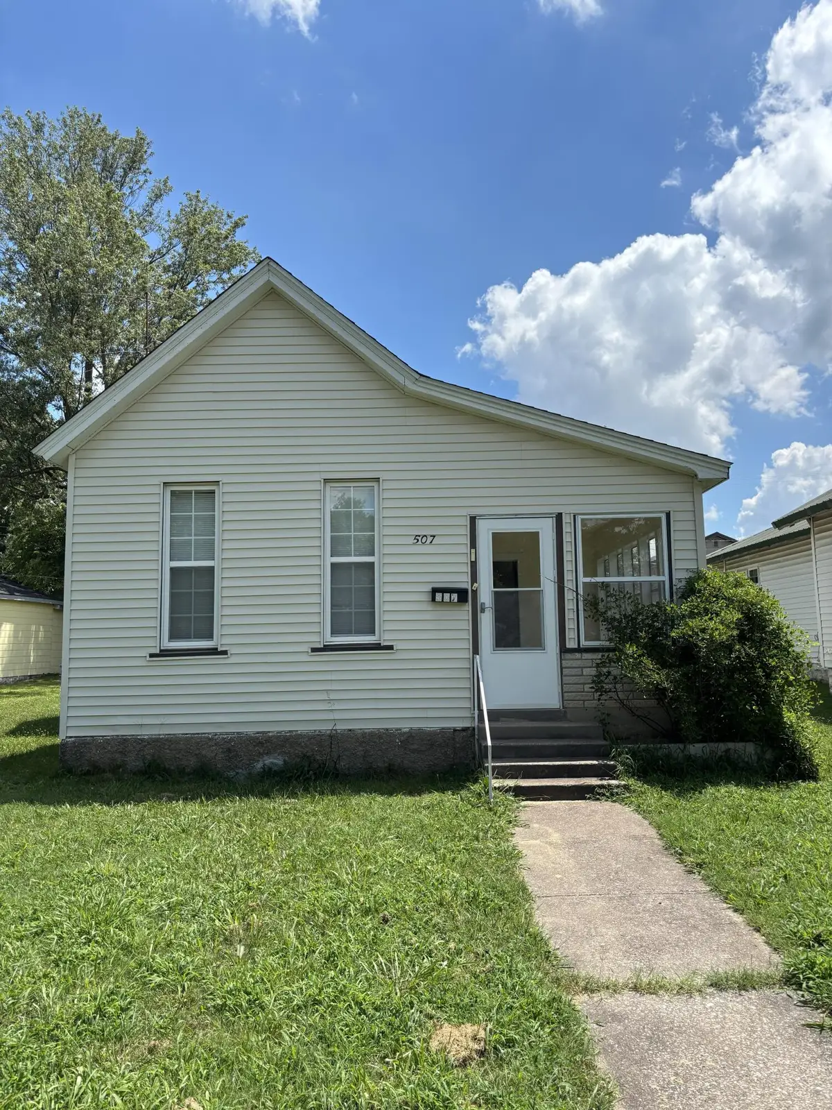 507 3rd Street, Monett, MO 65708 - #1