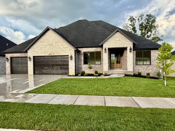 5974 S Holland Avenue, Springfield, MO 65810