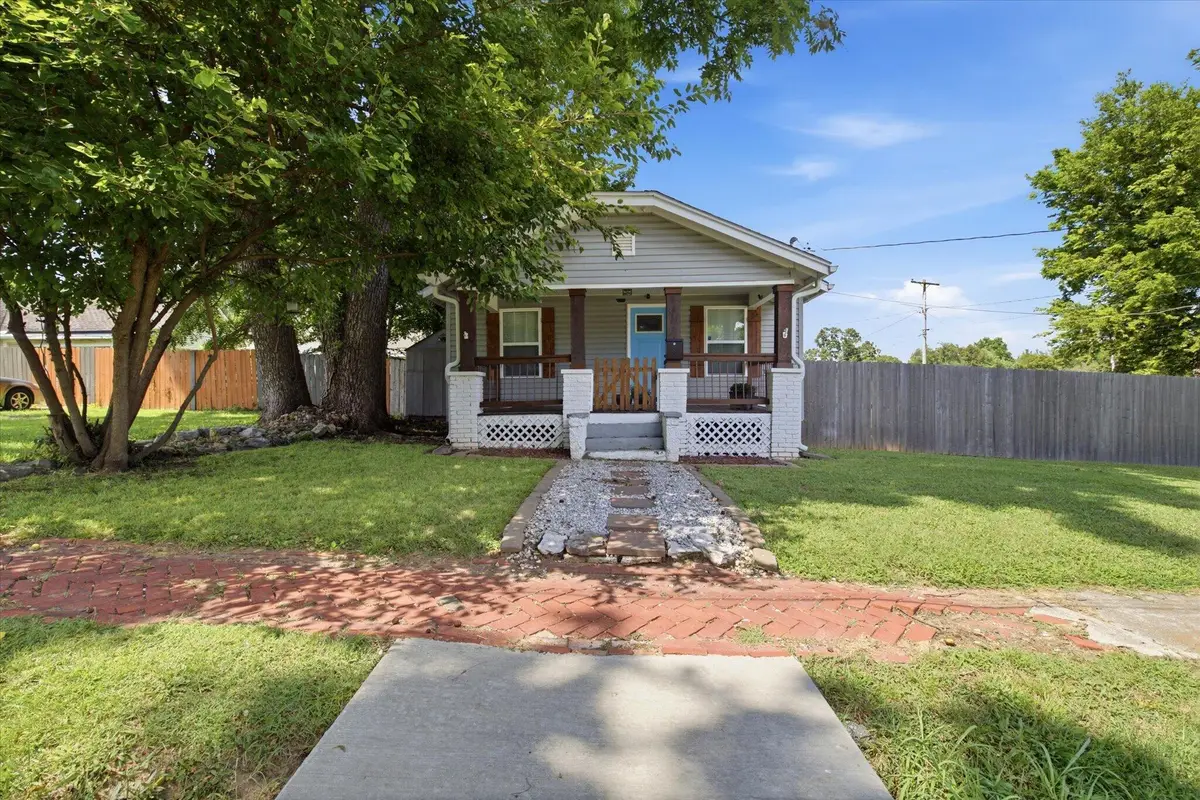 311 E Dale Street, Springfield, MO 65803 - #1