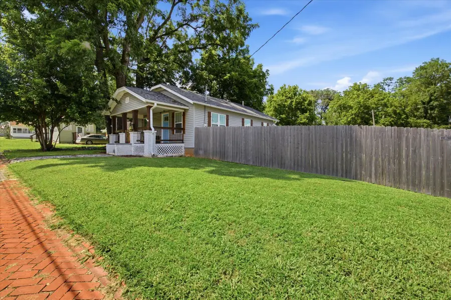 311 E Dale Street, Springfield, MO 65803 - #3
