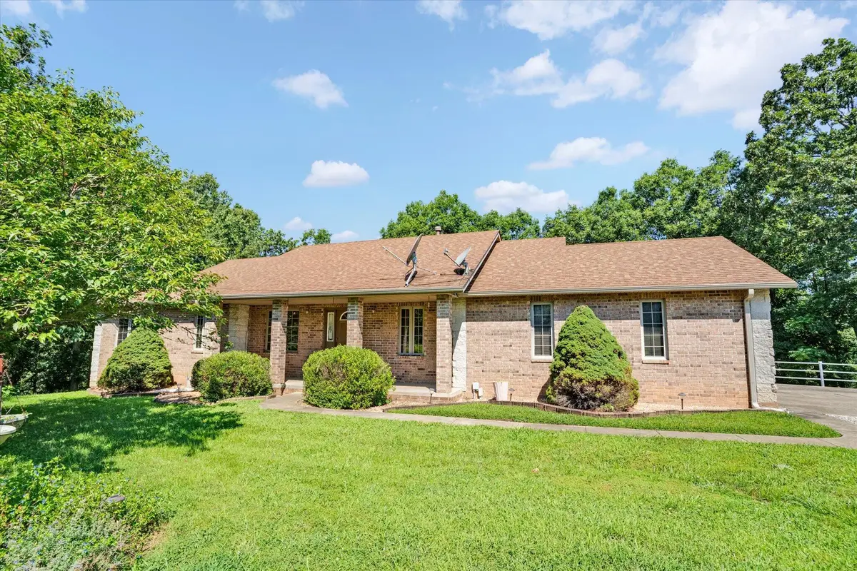 538 Munson Hill Drive, Marshfield, MO 65706 - #1