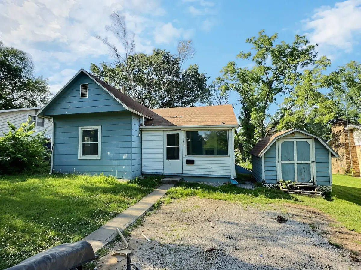 223 W Marshall Street, El Dorado Springs, MO 64744 - #1