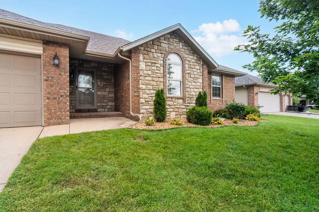 3263 N Dickerson Avenue, Springfield, MO 65803 - #1
