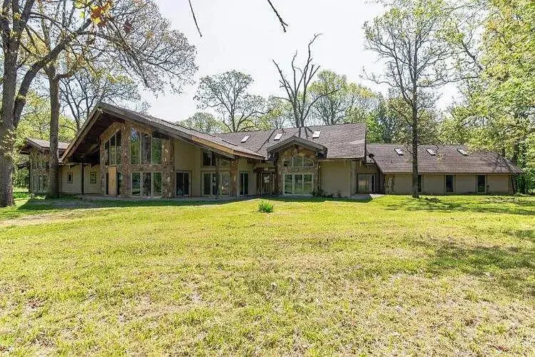 4070 N Castle Oaks Boulevard, Strafford, MO 65757 - #1