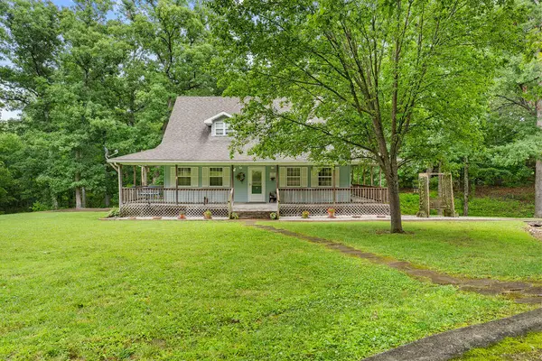 288 Pleasant View Road, Seymour, MO 65746