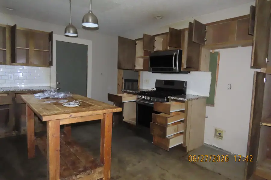 207 N Gregg Road, Nixa, MO 65714 - #3