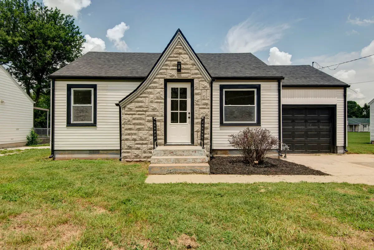 209 W State Street, Nixa, MO 65714 - #1