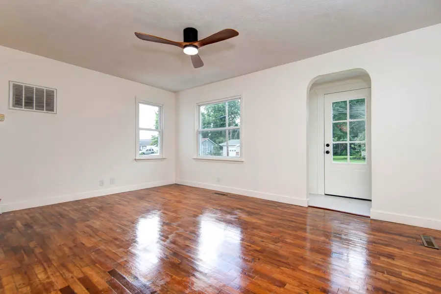 209 W State Street, Nixa, MO 65714 - #2