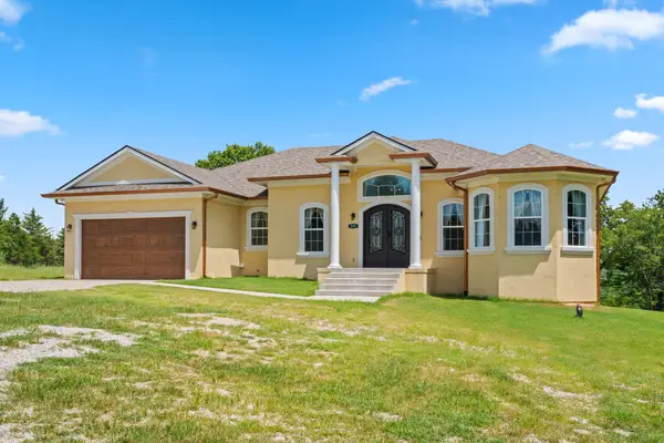 575 Wellington Parkway, Kirbyville, MO 65679