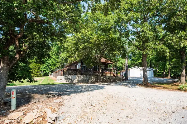 49 Ridgeview Road, Greenfield, MO 65661
