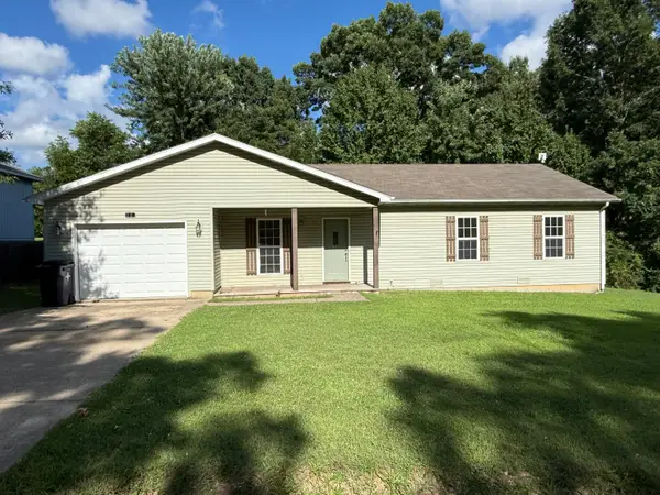2706 Ginger Drive, West Plains, MO 65775
