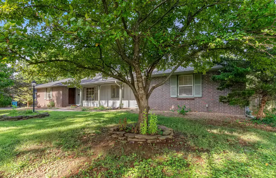 2039 2041 S Barcliff Avenue, Springfield, MO 65804 - #3