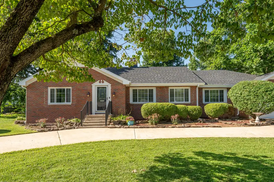 718 E University Street, Springfield, MO 65807 - #2