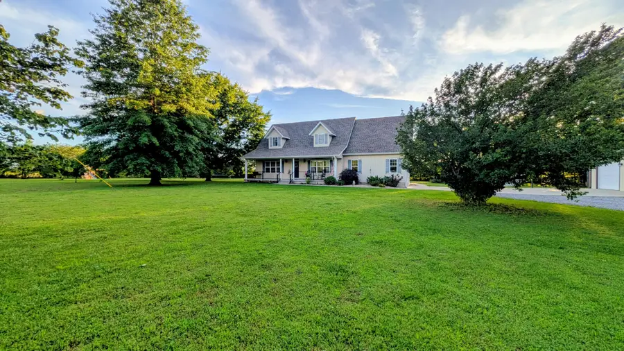389 S Western Street, Marionville, MO 65705 - #3