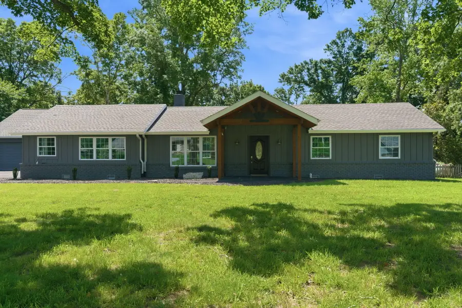 6308 S Glenridge Drive, Springfield, MO 65804 - #2