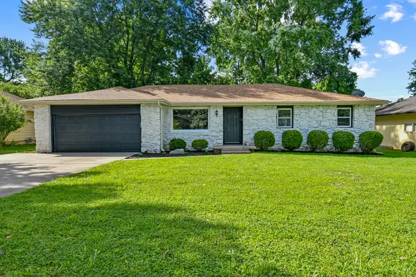 736 E Greenwood Street, Springfield, MO 65807