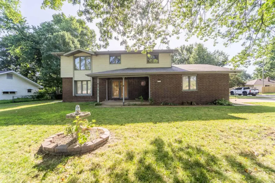 5486 S Clay Avenue, Springfield, MO 65810 - #2