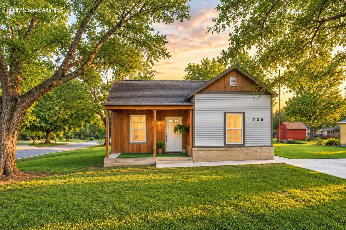 2900 W Lombard Street, Springfield, MO 65802 - #1