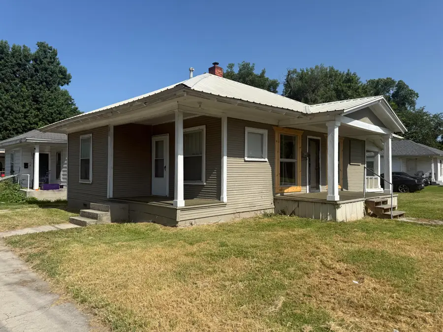 1930 S Porter Avenue, Joplin, MO 64804 - #3