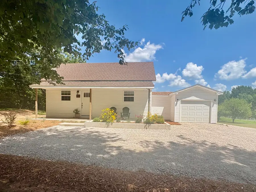 114 N Gymnasium Street, Everton, MO 65646 - #2