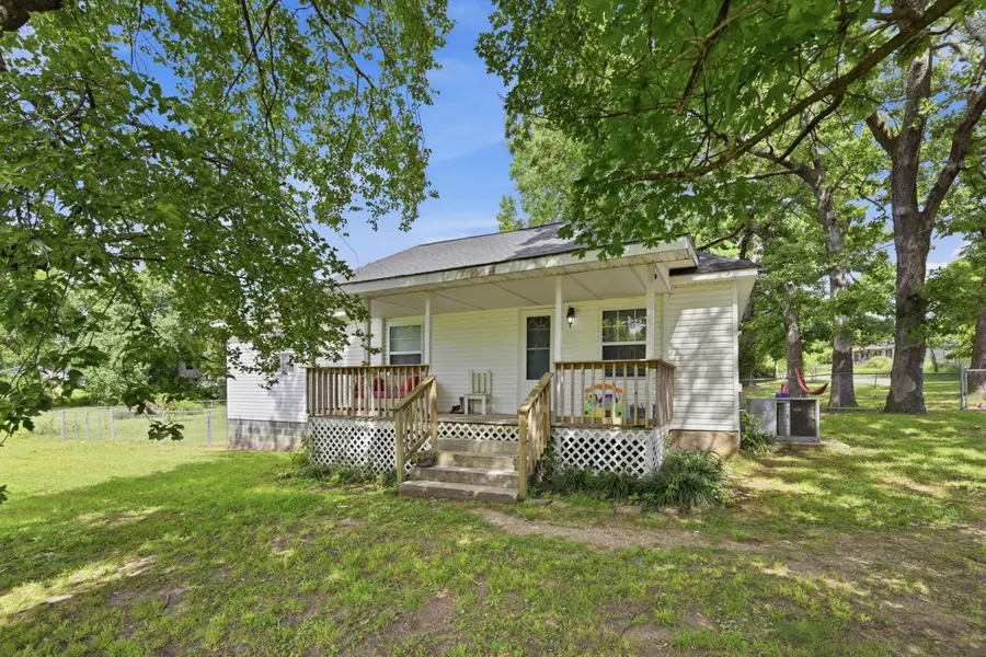 699 S Main Street, Granby, MO 64844 - #2