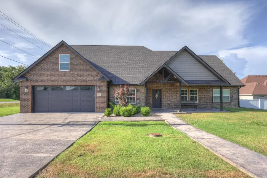 4301 E Birch Lane, Joplin, MO 64801 - #3